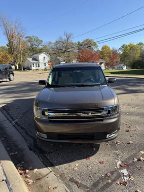 Brown 2019 Ford Flex SEL