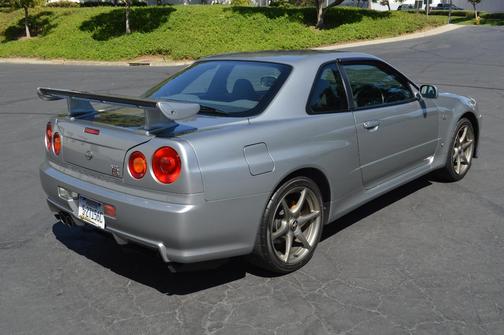 Silver 2009 Nissan GT-R Premium
