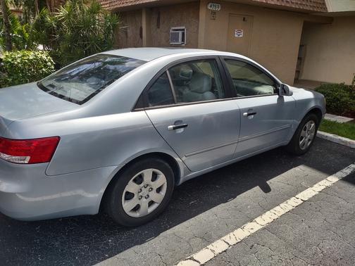 Blue 2007 Hyundai SONATA GLS