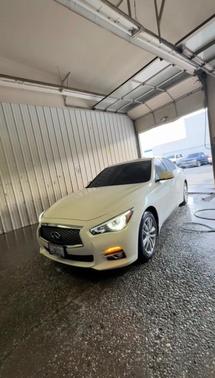 White 2015 INFINITI Q50 Premium