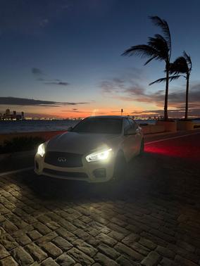 White 2014 INFINITI Q50 Premium