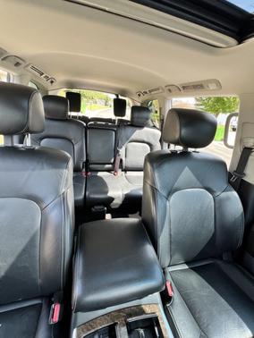 2016 INFINITI QX80 Base