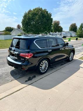 2016 INFINITI QX80 Base