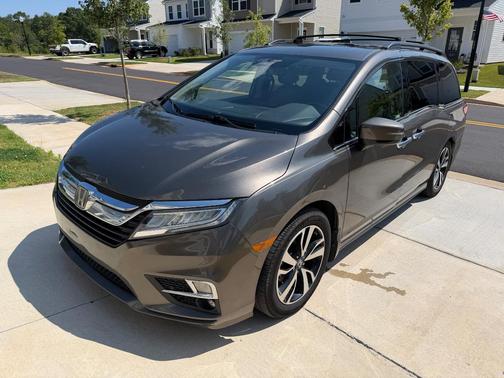 Brown 2019 Honda Odyssey Elite