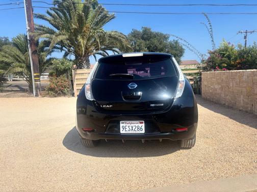 2014 Nissan Leaf SL