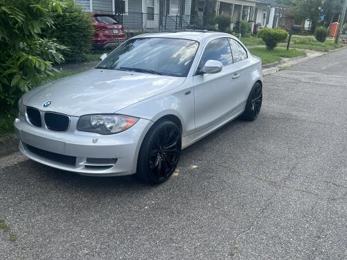 2010 BMW 128 i
