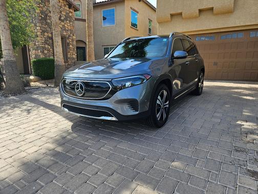 Gray 2022 Mercedes-Benz EQB 350 4MATIC