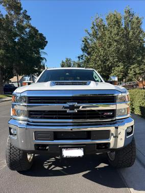 White 2017 Chevrolet Silverado 2500 LTZ