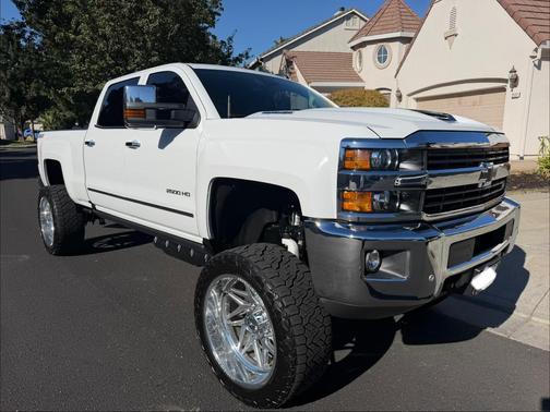 White 2017 Chevrolet Silverado 2500 LTZ