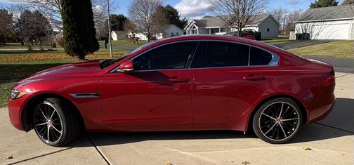 2017 Jaguar XE 35t Prestige