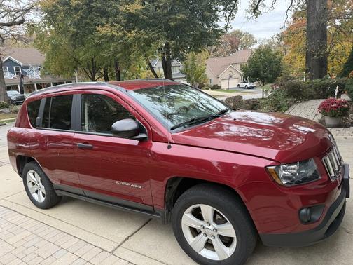 Red 2014 Jeep Compass Sport