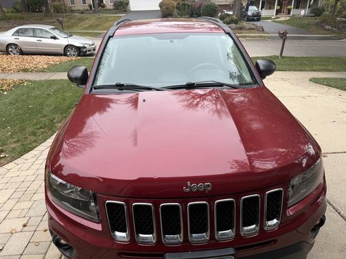 Red 2014 Jeep Compass Sport