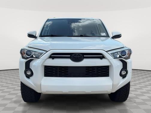 White 2023 Toyota 4Runner SR5 Premium