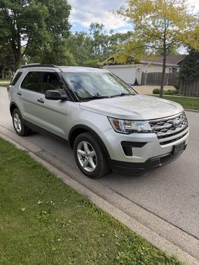 Silver 2018 Ford Explorer Base