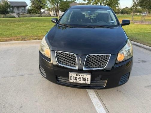 Black 2010 Pontiac Vibe Base