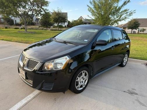 Black 2010 Pontiac Vibe Base