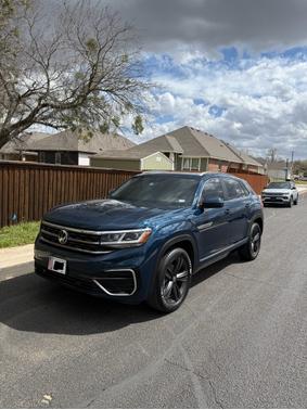 2022 Volkswagen Atlas Cross Sport 3.6L V6 SEL R-Line