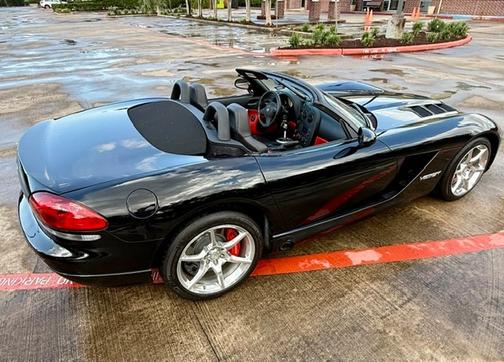 Black 2010 Dodge Viper SRT-10