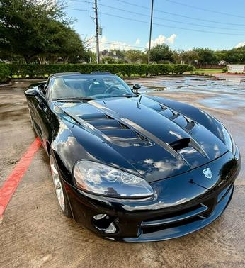 Black 2010 Dodge Viper SRT-10