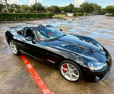 Black 2010 Dodge Viper SRT-10