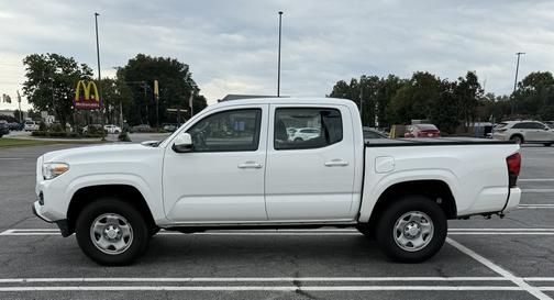 2018 Toyota Tacoma SR