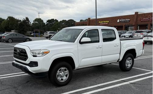 2018 Toyota Tacoma SR