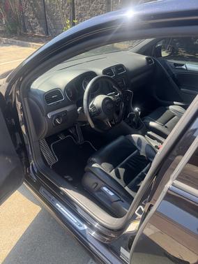 2013 Volkswagen Golf R 4-Door