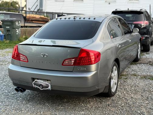 2004 INFINITI G35 Base