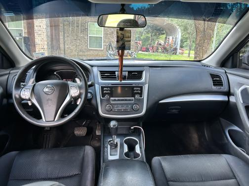 2017 Nissan Altima 2.5 SR