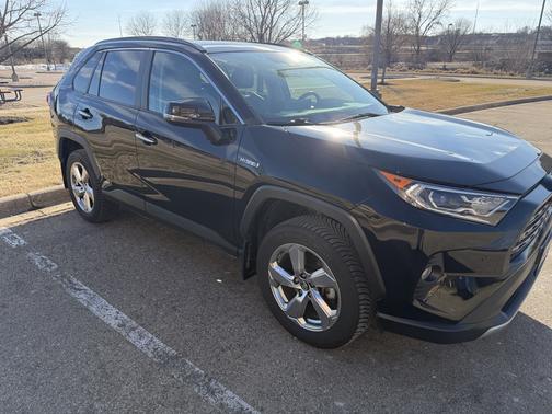 2019 Toyota RAV4 Hybrid Limited
