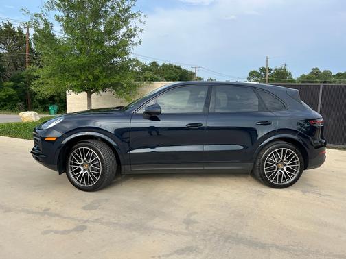 2019 Porsche Cayenne Base