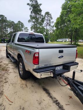 2010 Ford F-250 Lariat Super Duty Crew Cab