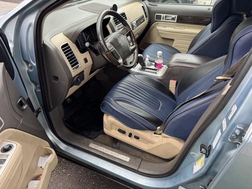 2008 Lincoln MKX Base