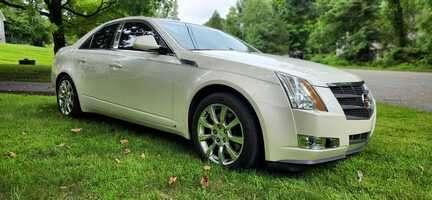 White 2008 Cadillac CTS Base