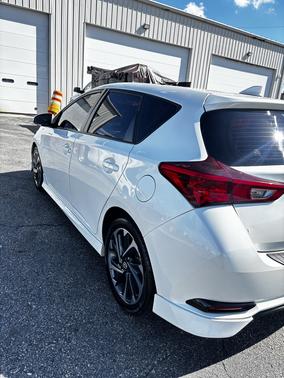 White 2016 Scion iM Base