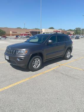 2019 Jeep Grand Cherokee Laredo E