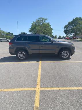 2019 Jeep Grand Cherokee Laredo E