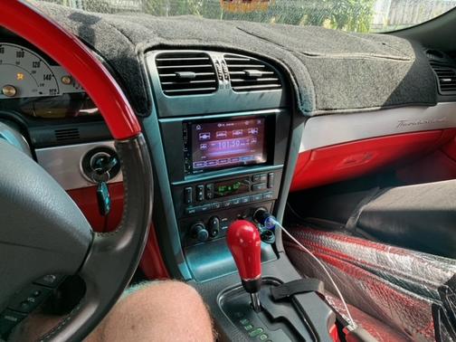 2002 Ford Thunderbird Deluxe