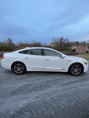 2018 Buick LaCrosse Essence