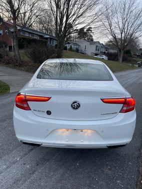 2018 Buick LaCrosse Essence