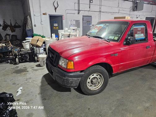 Red 2004 Ford Ranger XL