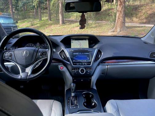 Gray 2014 Acura MDX 3.5L Advance Pkg w/Entertainment Pkg