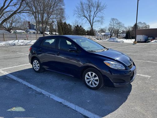 2009 Toyota Matrix Base