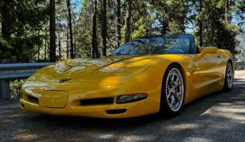 Yellow 2000 Chevrolet Corvette Base