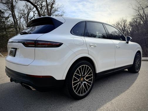 2020 Porsche Cayenne Cayenne