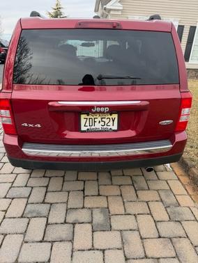 Red 2016 Jeep Patriot Latitude