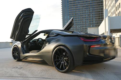 Gray 2019 BMW i8 Base