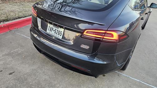 2023 Tesla Model S Plaid