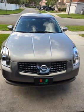 2004 Nissan Maxima SE