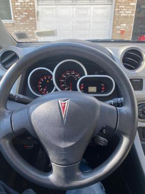 Silver 2009 Pontiac Vibe Base